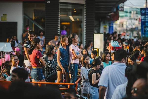 les humoristes engagés qui font rire et réfléchir